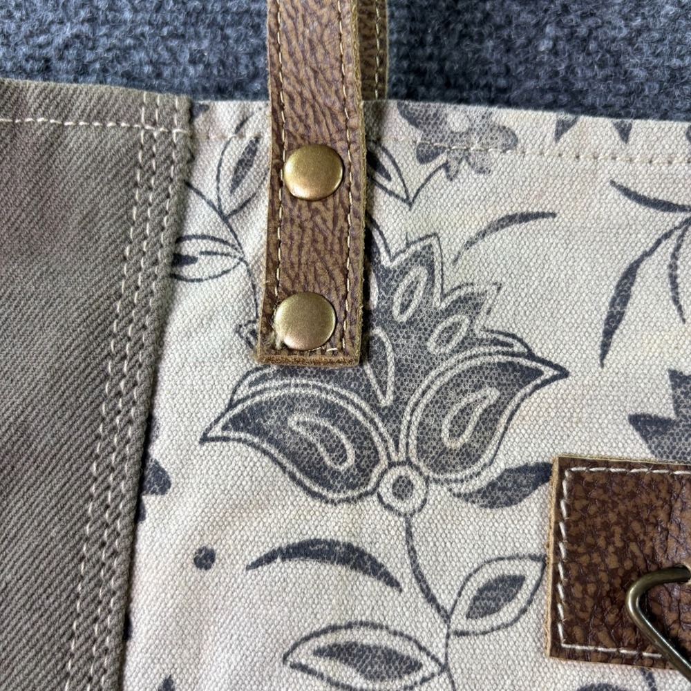 Myra Bag Canvas Leather Tote Women Medium Olive Floral Boho Handbag NWT New - Picture 5 of 7